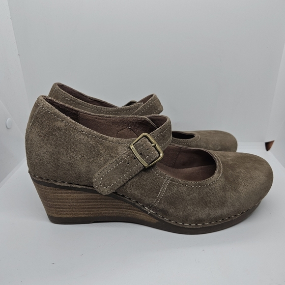 Dansko tan taupe suede Sandra mary jane wedges size 41 - Picture 1 of 10